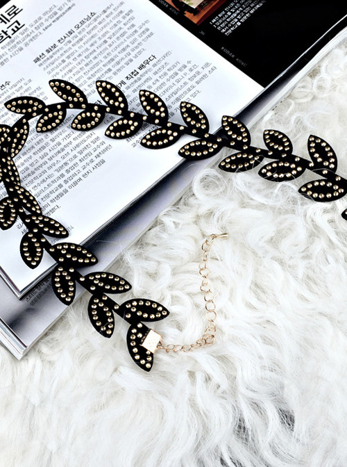 Retro Punk Golden Rivets Leaves Shape Lolita Choker