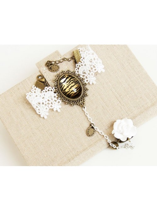 White Lace Gorgeous Exaggerated Leopard Print Lolita Bracelet And Ring Set