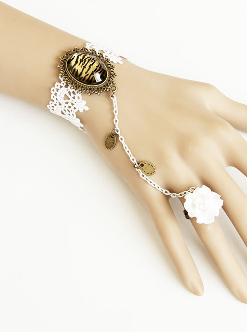 Retro White Lace Lady Handmade Lolita Bracelet And Ring Set