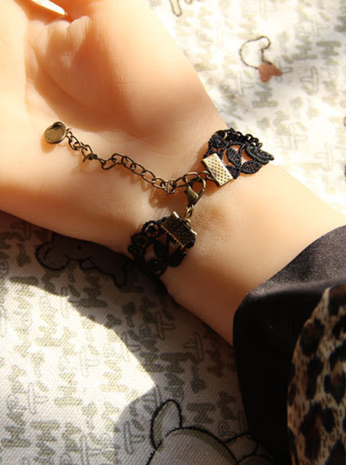 Concise Lace Lady Retro Lolita Wrist Strap