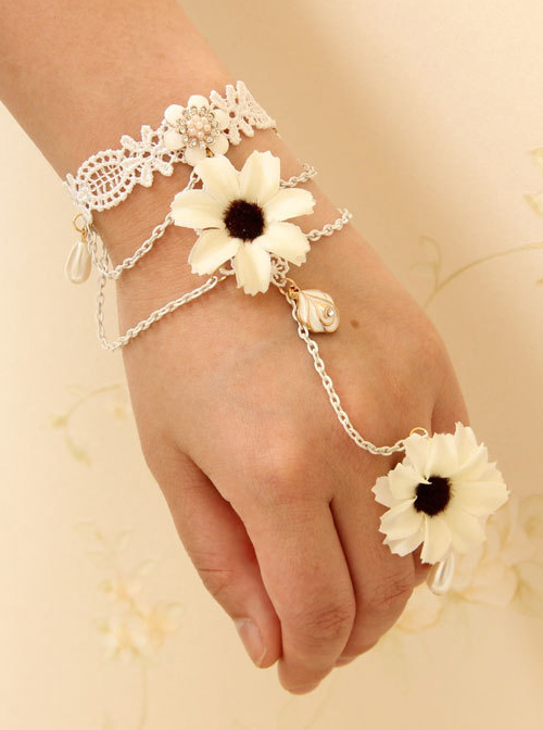 Classic White Lace Lady Lolita Bracelet And Ring Set