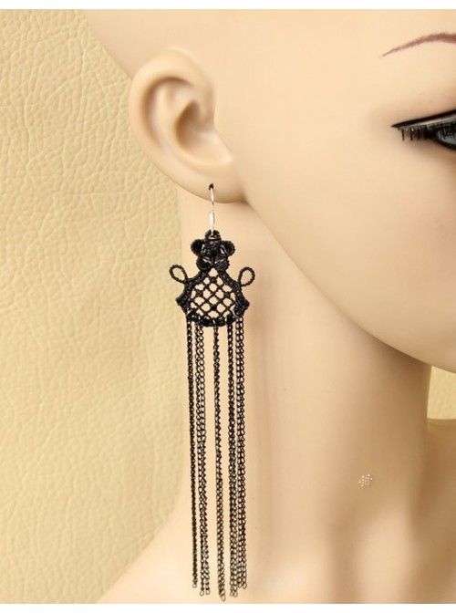 Sexy Queen Metal Chain Lolita Earrings