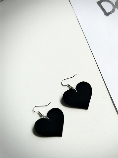 Concise Black Acrylic Heart Lady Lolita Earrings