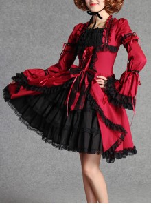 Retro Lace And Bind Strap Gothic Lolita Long Sleeve Dress