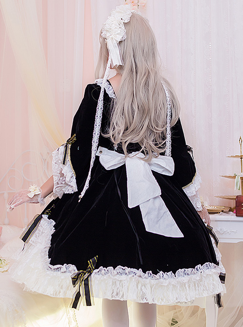 Flower Bowknots Black And White Stitching Sweet Lolita Trumpet Sleeve Dress