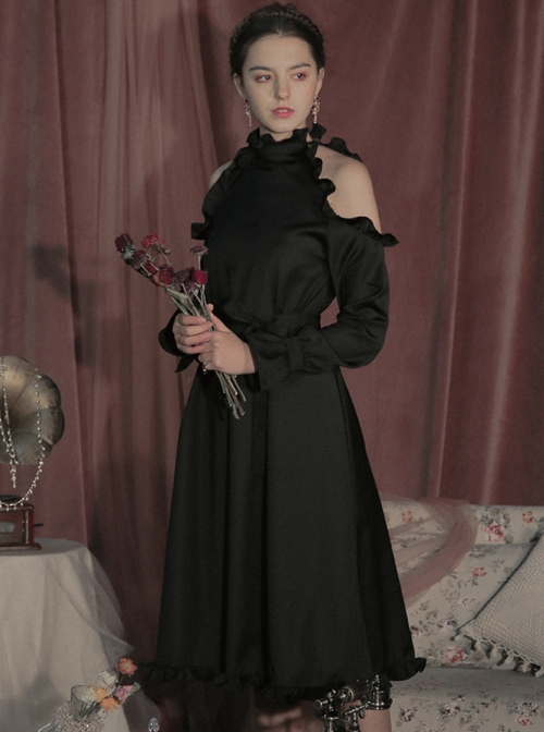 Off-shoulder Ruffle Collar Black Gothic Lolita Long Sleeve Dress