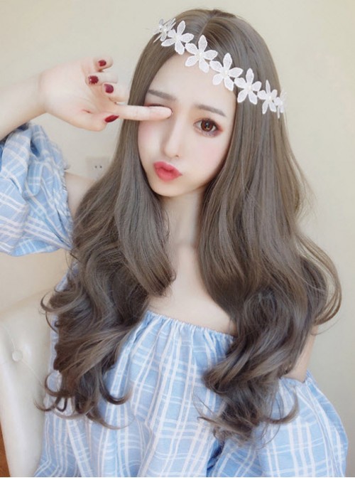 Sweet Centre Parting Grey Long Curls Lolita Wig