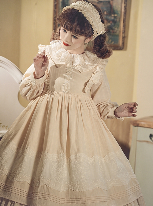 Camellia Series Pastoral Style Lace Doll Neck Ruffle Long Sleeve Classic Lolita Dress