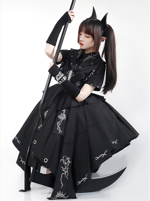 Solid Color Thorns Embroidery Irregular Thorns Embroidery Hem Handsome Gothic Lolita Short Sleeve Dress