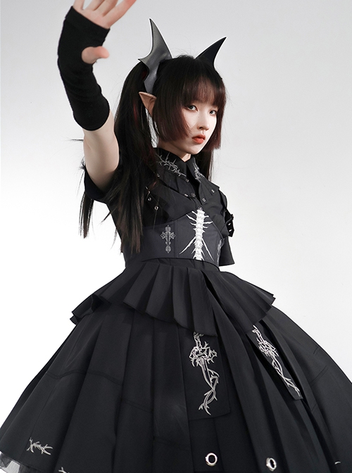 Solid Color Thorns Embroidery Irregular Thorns Embroidery Hem Handsome Gothic Lolita Short Sleeve Dress