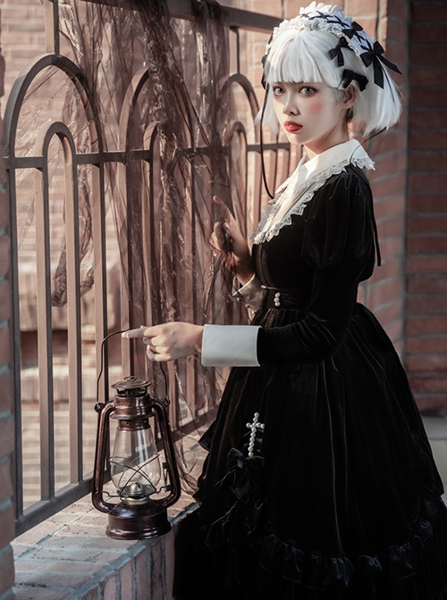 Black Velvet Vintage Elegant Lace Lapel Pearl Crucifix Decorative Gothic Lolita Long Sleeve Dress