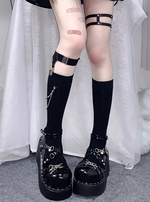 Black Patent Leather Round Toe Sweet Cool Chain Heart Stud Design Punk Lolita Platform Shoes
