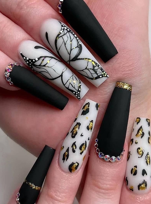 Butterfly Series Black-White Butterfly Leopard Print Frosted Rhinestone Finished Disposable Manicure Nail Piece