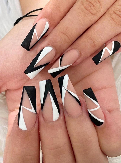 Simple Black-White Geometric Color Matching Detachable Finished Disposable Manicure Nail Pieces