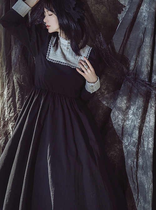 No Man's Land Rose Series Black White Solid Color Stand Collar Lace Autumn Winter Gothic Lolita Long-Sleeved Dress