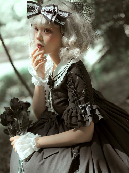 Miss Betty Series Dark Retro Court Style Lace Ruffle Princess Dress Classic Lolita Short-Sleeved Dress