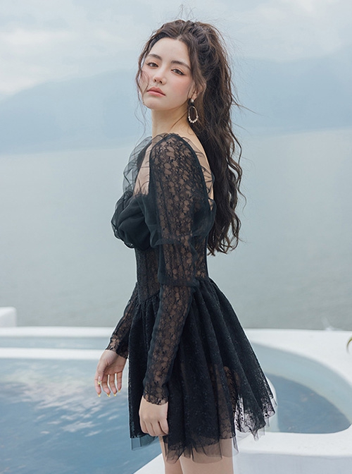 Summer Retro Black Hollow Lace Translucent Sunscreen Long-Sleeved One-Piece Swimsuit