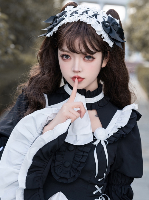 Contract Phantom Night Stone Series Gothic Girl Court Style Black White Detachable Sleeves Gothic Lolita Short-Sleeved Dress