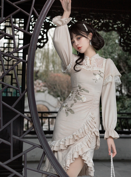 Chinese Style Improved Cheongsam Stand Collar Stitching Translucent Lace Camellia Flower Embroidery Classic Lolita Long-Sleeved Dress