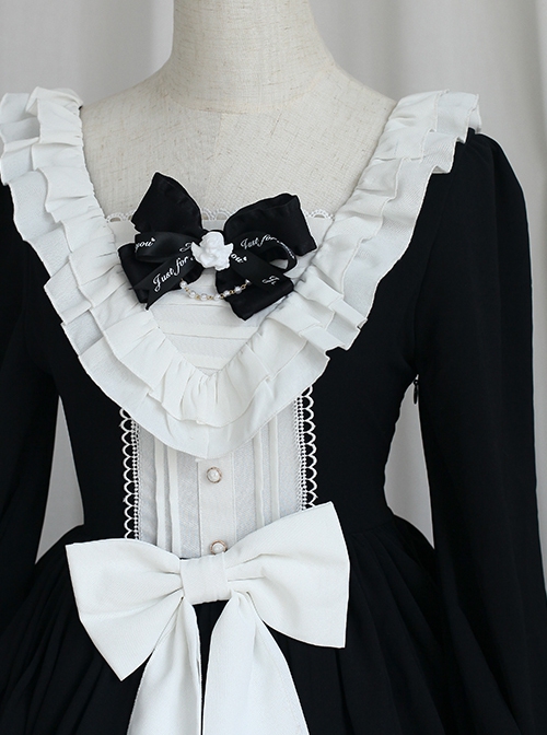 Black White Elegant Bowknot Decorated Three-Section Cake Dress Classic Lolita Long-Sleeved Dress