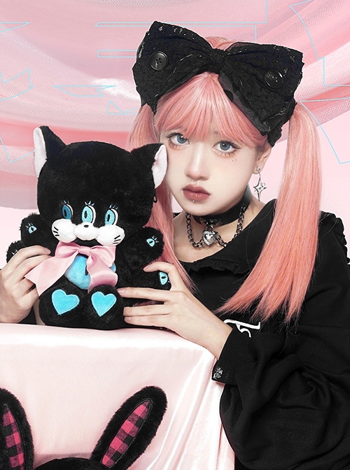 Goth Triclops Multi-Armed Kawaii Fashion Spider Kitty Plush Doll Crossbody Bag