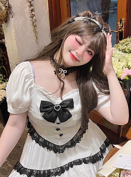 Love Confession Series Kawaii Fashion Black White Plus Size Slimming Puff Sleeves Lace-Trim Bandana Hem Bow Blouse