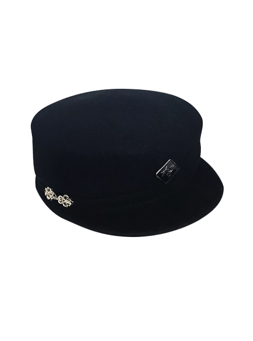 Pomegranate Series Ouji Fashion National Style Retro Versatile Simple Flat Top Design Metal Decoration Black Wool Hat