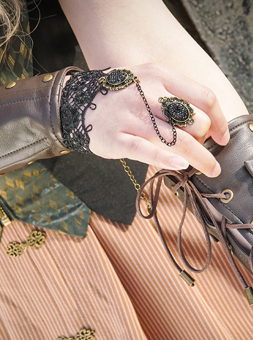 Punk Palace Retro Exquisite Bronze Carved Alloy Black Gemstone Lace Gothic Lolita Ring Bracelet