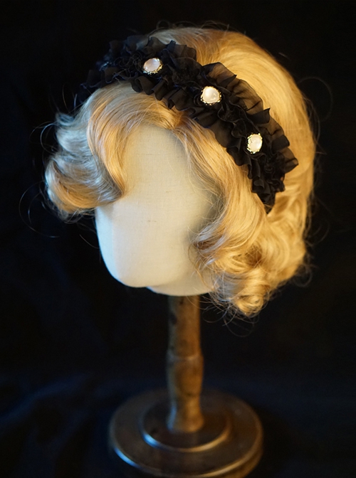 Romantic Black Retro Elegant Delicate Noble Lace Ruffles Sparkling White Gemstone Romance Classic Lolita Headband