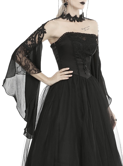 Gothic Style Exquisite Lace Tulle Splicing Big Sleeves Gorgeous Halter Neck Black Cape