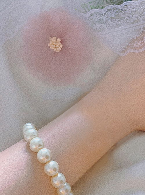 Daily Simple Versatile Girl Palace Noble Retro Classic Lolita Imitation Glossy Mellow White Pearl Bracelet