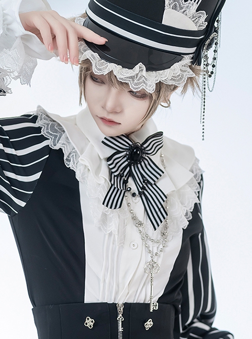 Wonderful Trick Series Ouji Fashion Black White Stripes Sweet Cool Versatile Accessory Lolita Brooch