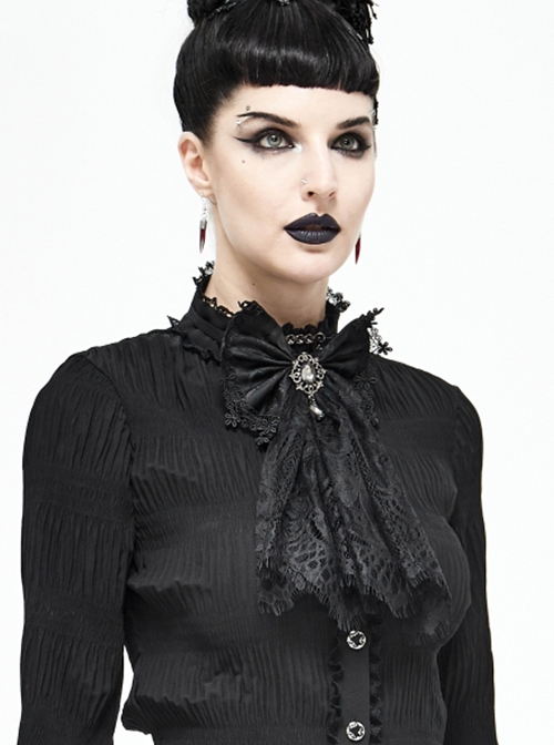Gothic Elegant Lace Hem Stitching Jacquard Front Center Diamond Pendant Black Collar Ornament