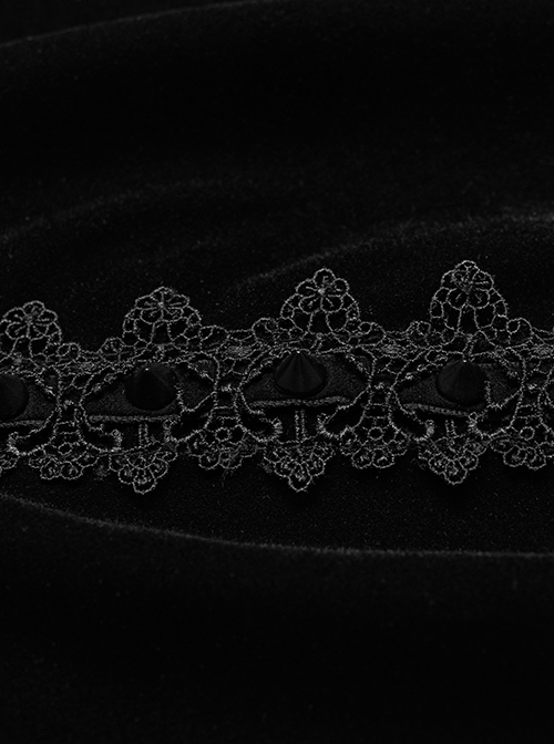 Gothic Style Unique Bat Collar Gorgeous Lace Appliques Splicing Retro Velvet Mysterious Black Cloak