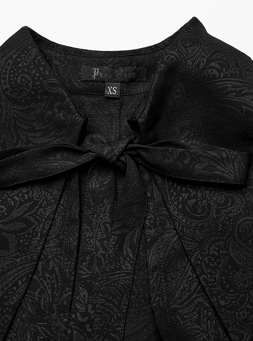 Gothic Style Pointed Lapel Crystal Pendant Decoration Mysterious Lace Applique Black Chiffon Long Cape