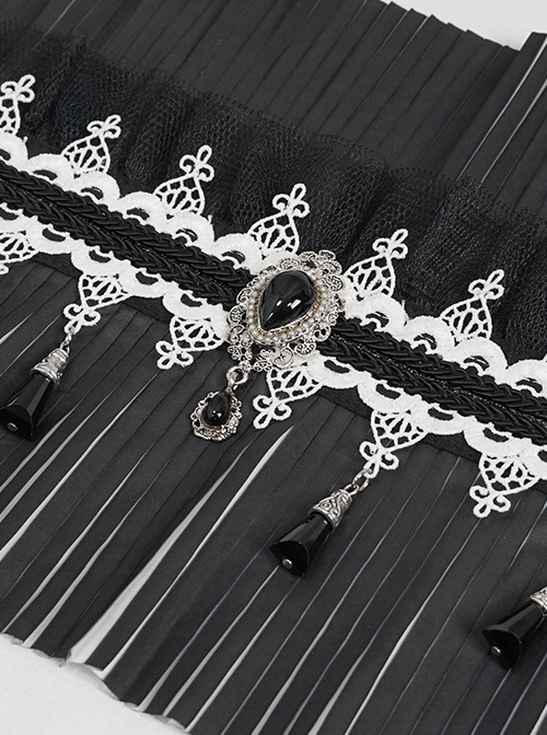 Gothic Style Lace Hard Net With Hand-Sewn Three-Dimensional Ribbon Water Drop Beads Black And White Pleated Collar