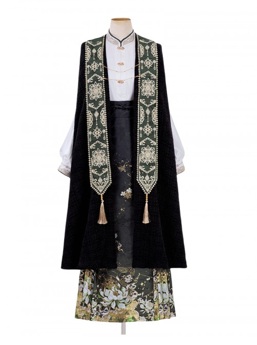 Green Nightmare Series Gorgeous Retro Chinese Style Ming Dynasty Hanfu Embroidery Horse Face Skirt Shirt Cape Set