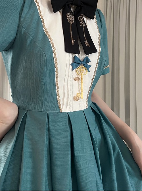 Antique Key Series Classic Lolita Elegant Delicate Pearl Key Bowknot Necklace