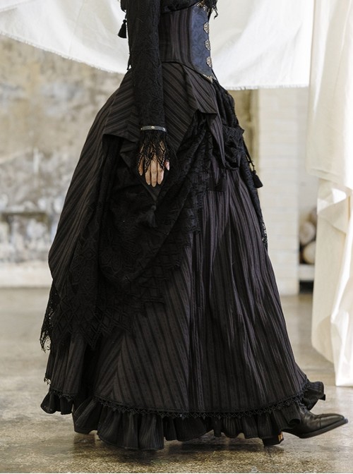 Mysterious Master Series Gothic Lolita Steampunk Style Black Elegant Lace Pleated Tail Long Skirt Set