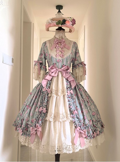 Lilica Garden Series Classic Lolita Luxurious Rose Print Lace Sleeves Big Bowknot Brooch Bonnet Gloves Set