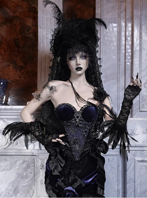 Mourning Day Series Dark Romantic Gorgeous Black Diamond Floral Lace Purple Velvet Removable Ruffle Hem Halloween Gothic Punk Fishbone Corset