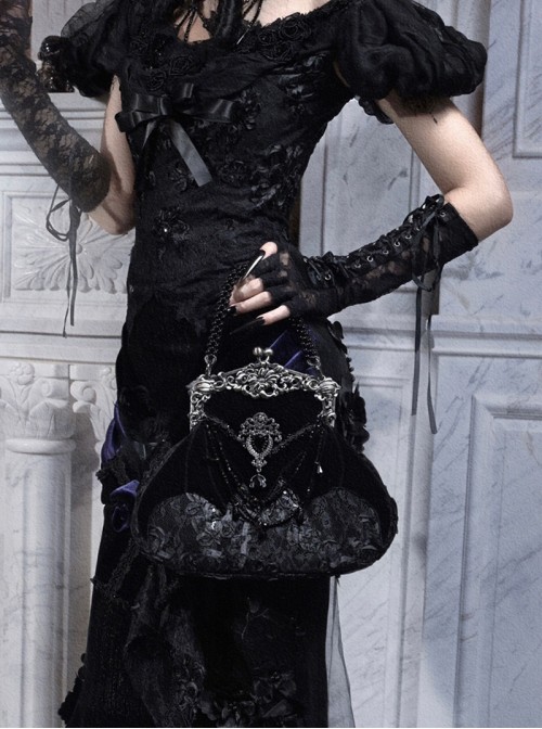 Mourning Day Series Gorgeous Black European Style Diamond Velvet Lace Bat Metal Carved Diamond Black Bead Chain Handheld Halloween Gothic Handbag