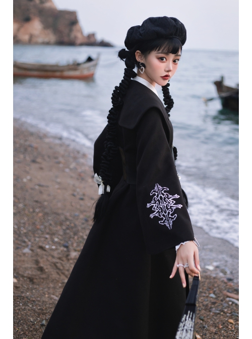 Black Fairy Tale Series Winter Gothic Black Lolita Long Cloak Coat With Black Vest