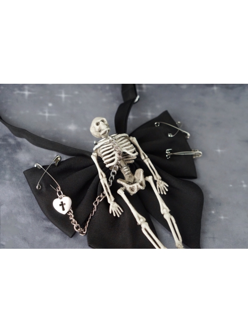 Dark Halloween Style Skull Skeleton Decoration Metal Pin Chain Decoration Gothic Lolita Bow Knot Tie