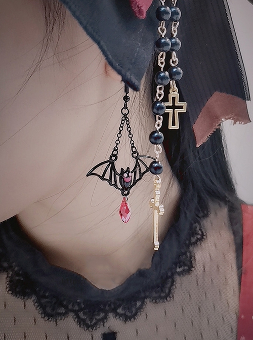 Halloween Series Exquisite Black Bat Design Crystal Pendant Decoration Classic Lolita Earring