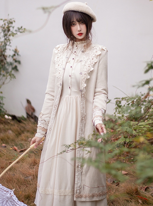 Delicate Jacquard Lace Butterfly Embroidery Pure White Elegance Buckle Design Classic Lolita Long Coat