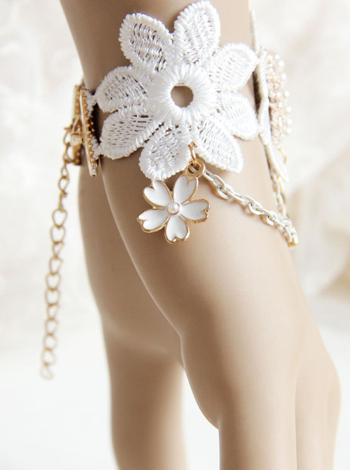 White Lace Pearls Bridesmaid And Bride Classic Lolita Bracelet