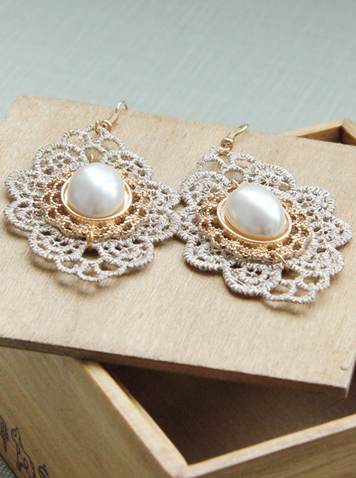 Baroque Palace Style Vintage Pearl Lace Earrings