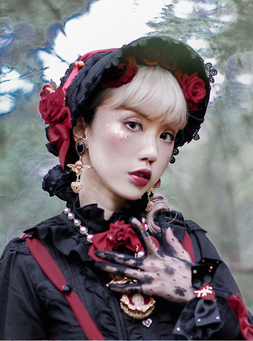 Palace Style Lace Ribbon Gothic Lolita Bonnet