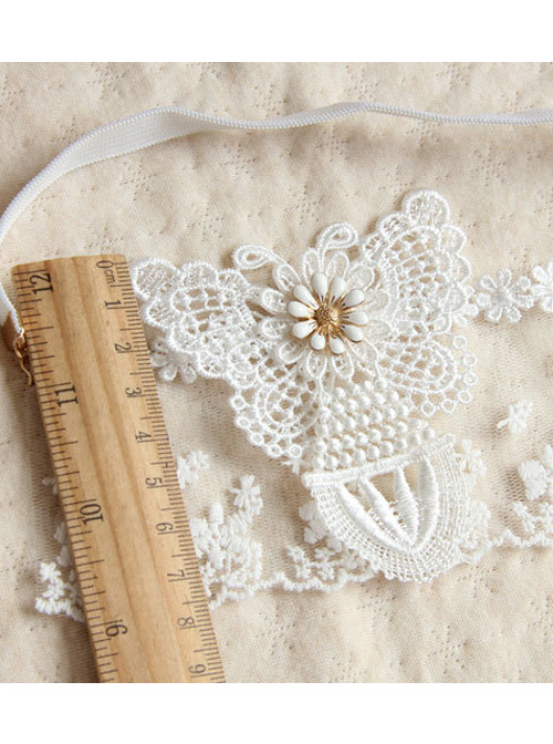 Elegant White Lace Butterfly Lolita Mask